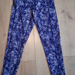 Zella Navy and White Patterned Leggings